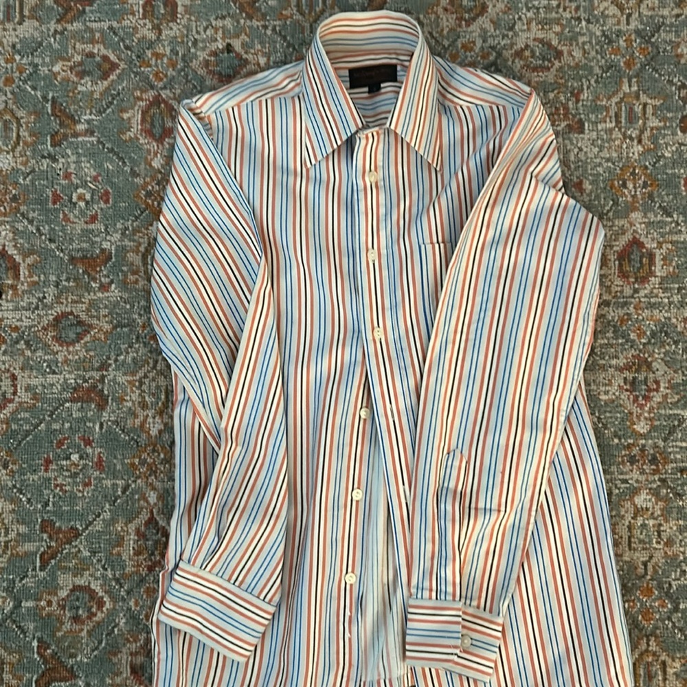 Men’s small button down shirt